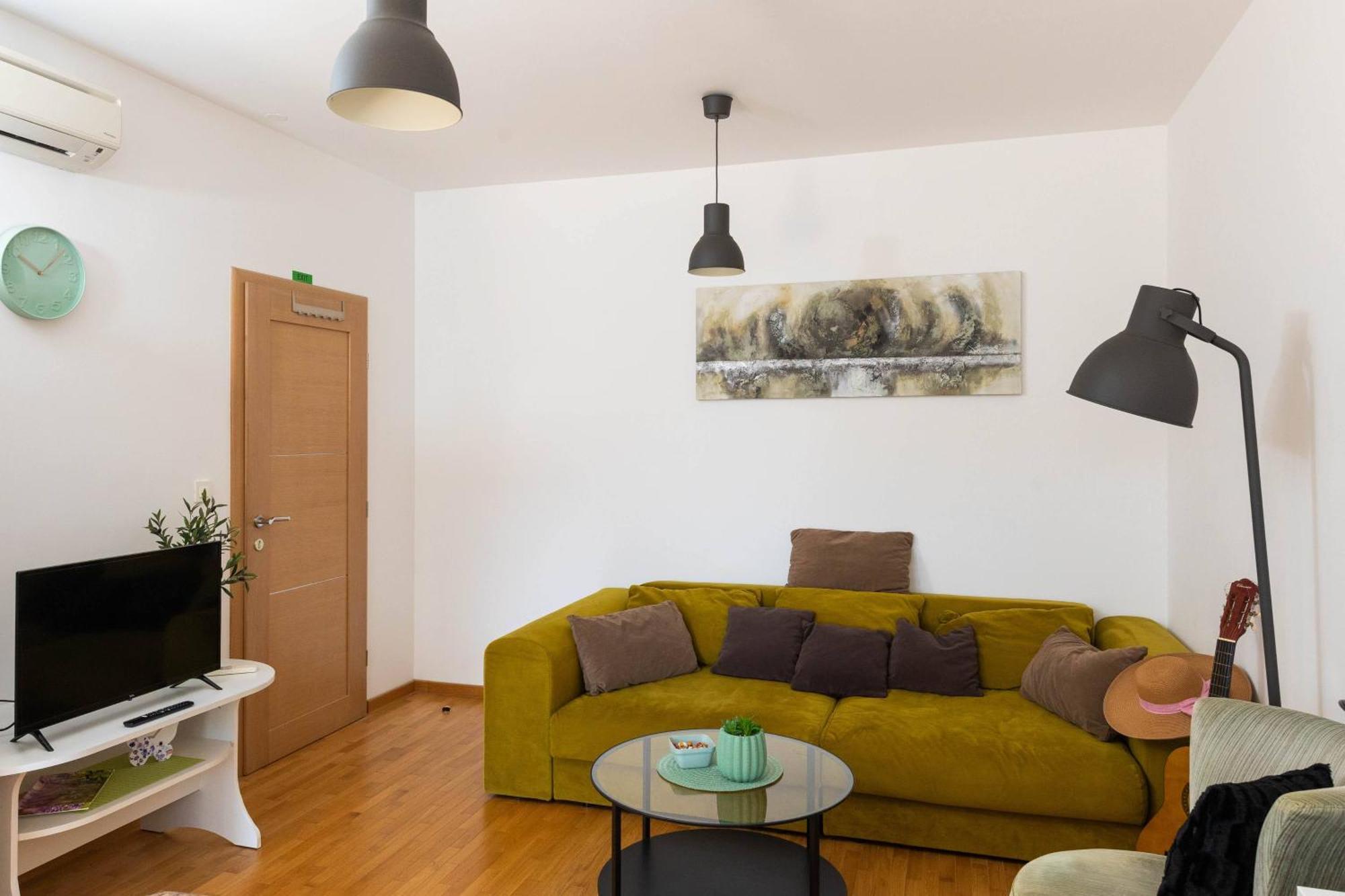 Apartment Easy *