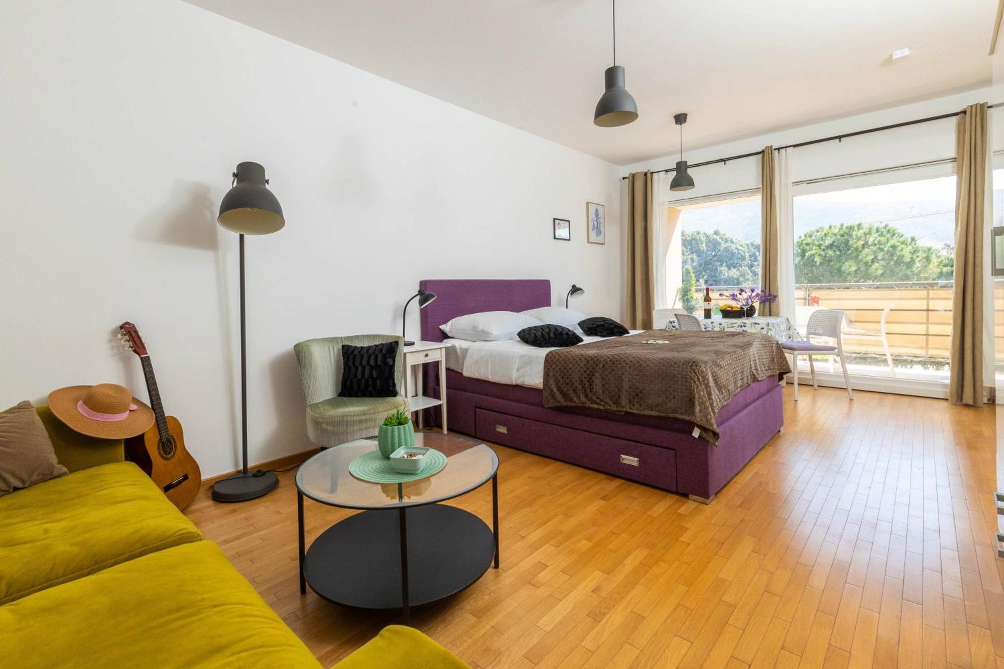 Apartment Easy *